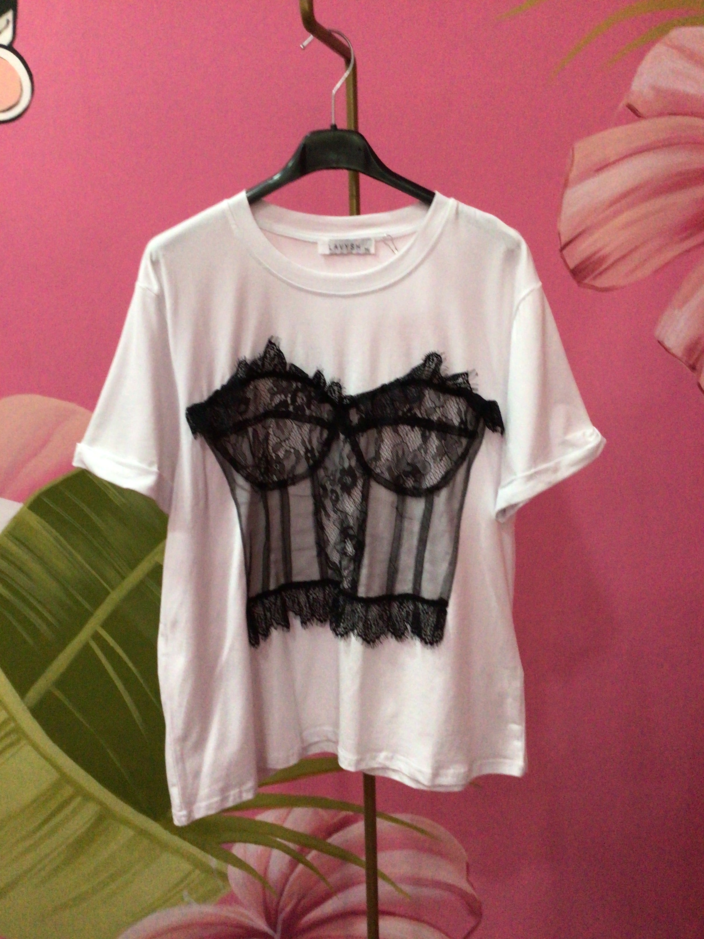 T-shirt bianca con inserto in pizzo nero
