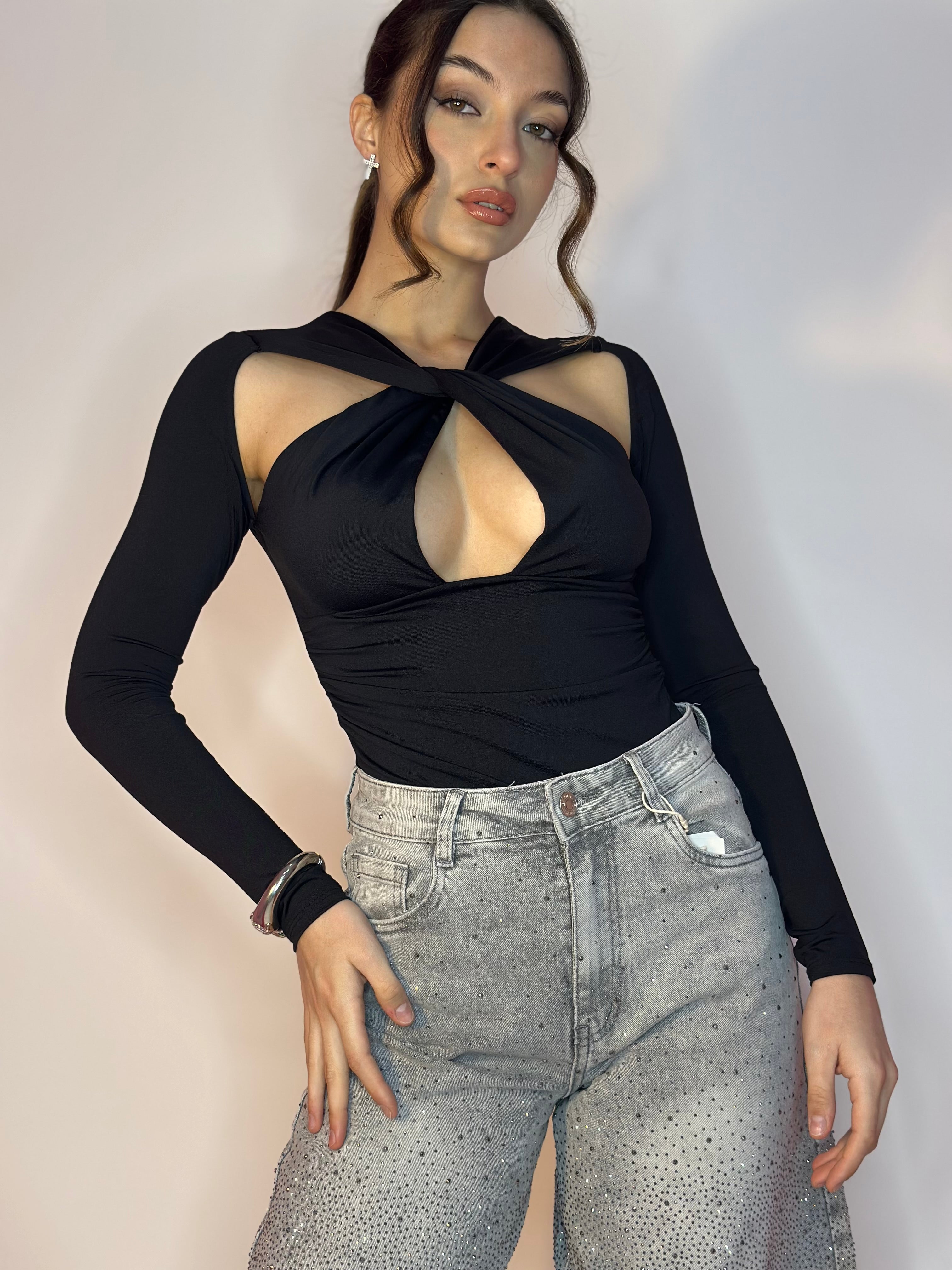 Body cut-out